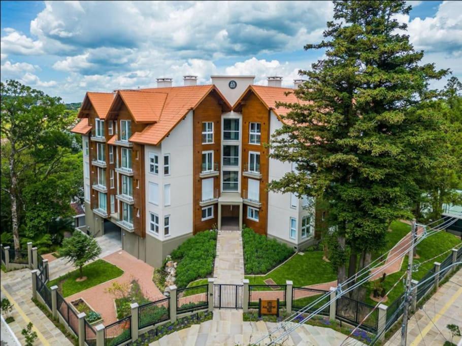 Luxuoso Apartamento Em Gramado - 2 Suites Esterno foto